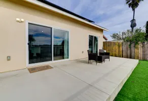 Bright & Spacious | Modern Getaway - Image 4