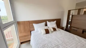 Modern studio with balcony + pool in Luque - Image 3