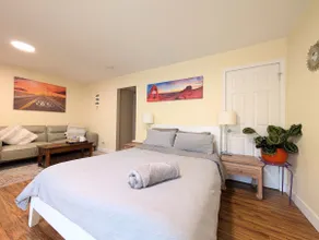Independent Suite in Friendly Family Home, Convenient Location - Image 2