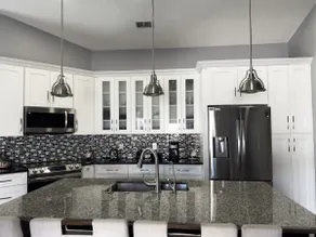 Modern 3BR Home w/ Pool, near Disney & Universal - Image 5