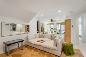 Ocean Views | Luxe 5BR Mansion | Bikes & Elevator - Image 5