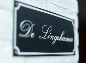 Luxury & Wellness by the water|2 private buildings - Image 3
