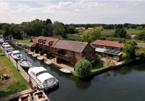 Hop Sack - Riverside cottage with pool - Image 5