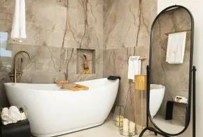 Rose Suite - Image 4