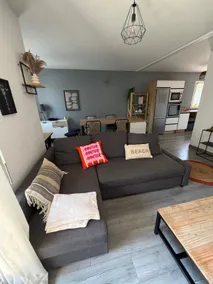 Large quiet 3-bedroom apartment, sleeps 6 - close to the beach/expressway - Image 3