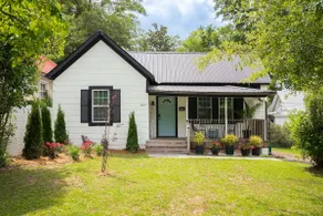 Aiken's Hidden Gem: Charm. Comfort. Dog friendly - Image 2