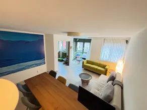 Flat in vibrant neighbourhood (free parking) - Image 2