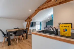L'Emeraude – Renovated apartment, downtown Pélussin - Image 4