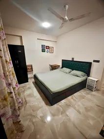 1BHK w/ Balcony+Kitchen CityCentre: ViRa Home - Image 2