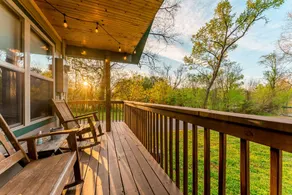 Family Friendly - Private Hot Tub and Lake View - Image 2
