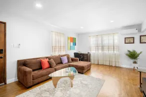 Spacious Burbank 2-bdrm house close to everything - Image 2