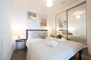 Stunning 4th-Flr Views | Sleeps 4 + Parking - Image 2