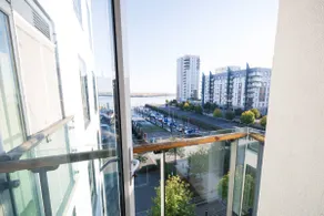 Stunning 4th-Flr Views | Sleeps 4 + Parking - Image 3