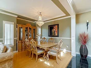 Gorgeous Home across Multi-Sport and 2 NHL rinks. - Image 5