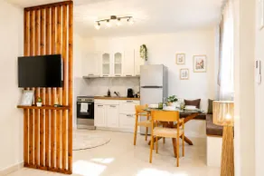 The PINE - Stylish Thessaloniki Stay & Private Parking - Image 4