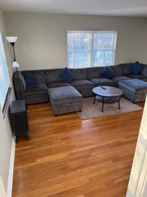 Good Neighbors, King Size bed, nice big sectional - Image 2