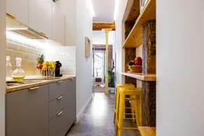 7 Matices in downtown Madrid - Matiz Amarillo 3 - Image 5