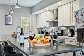 Trendy 3 Story Lawrenceville Home | Sleeps 8 + Pkg - Image 2