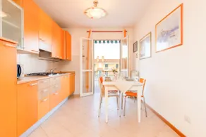 Residence & pool – 4 min walk to the beach - Image 4
