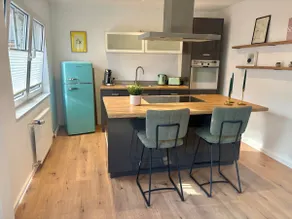 Quiet & modern apartment in a central location - Image 4