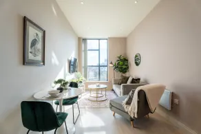 Luxurious 1BR City Flat • Sofa Bed - Image 3