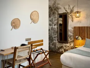 Superior Room in Hotel Residence - Image 2