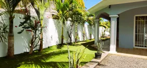 West Coast Paradise, La Preneuse - Image 4