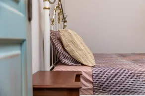 Deluxe One Bedroom Apartment with Ocean View - Image 3