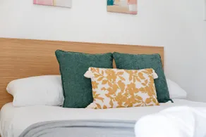 New! 4BR in Durham Road - Image 3