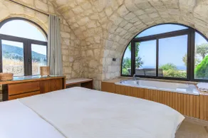 Sunrise 1 Bedroom In Thoum - Image 2