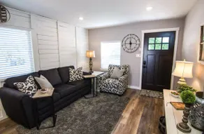Puyallup Bungalow - Image 4