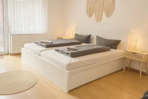 4-room apartment with a large garden - Image 2