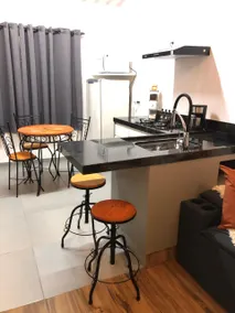 Home and Business - Image 3