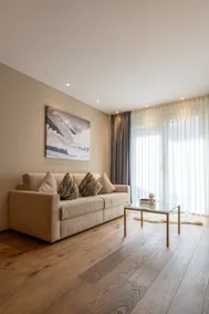 Andermatt Village|Stylish|Mountain Moments|Free Parking - Image 3