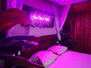 LoveRoom Bali - Jacuzzi Sauna - Image 4