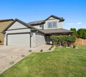 NW Chill Vibes - 3BD 2.5BA Lux Haus -Patio Firepit - Image 5