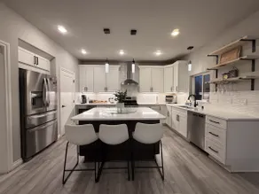 Cozy Family Home | Near ANC, Costco, Target, etc. - Image 2