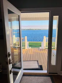 Bay River Retreat - Image 5
