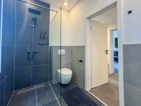 Luxury Living in the Heart of the City - Image 3