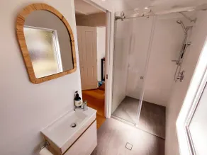 Coastal Paradise Guesthouse - Image 3