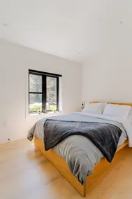 Modern 2BR Coach House, West Van- New Construction - Image 4