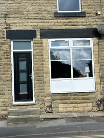 Cozy 1 bed flat in barnsley royston Yorkshire - Image 4