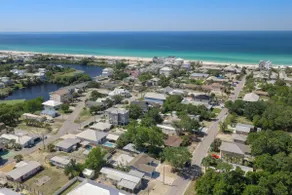 Ocean Oasis by Avantstay Block to Beach West Pcb, Pet-friendly - Image 3