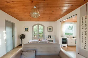 Bamboo House: Charming with Balcony and Fireplace - Image 2
