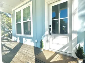 Carolina Blue on Waterloo - Image 4