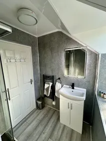 Cosy Bowness Loft, Central, Parking, Lake Nearby - Image 4