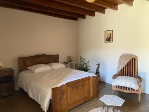 Chez Sabeth - Studio - Image 3