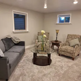 Central Charm in Sandy - Image 2