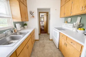 Tranquil 2BR Loft | Free Yoga Class - Image 5