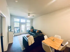 Home away from home! Fully equipped 1st floor apt. - Image 4